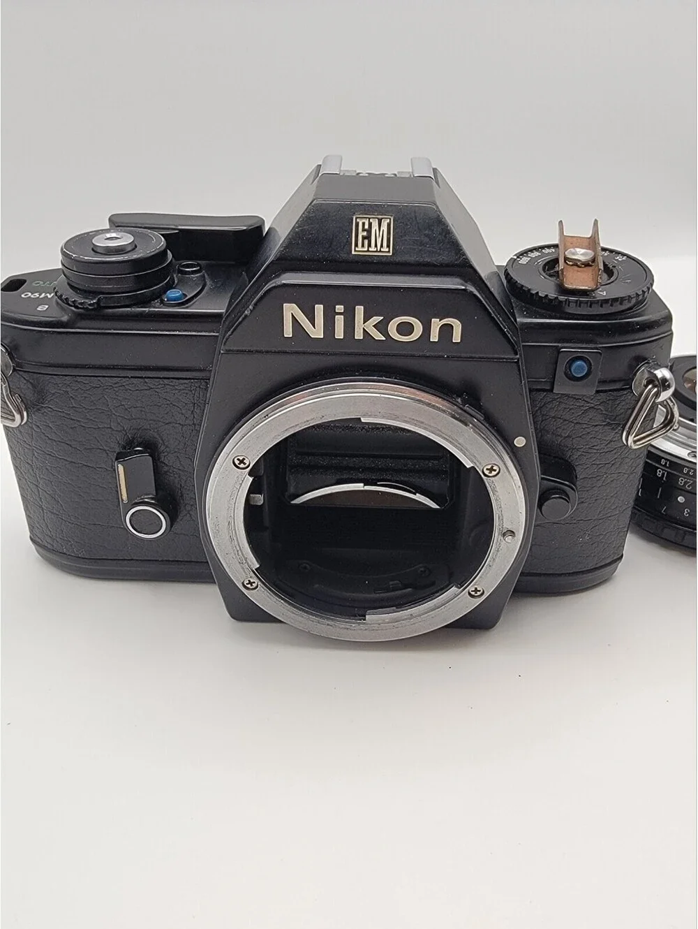 Nikon EM 35mm Film Camera Body & Series E 50mm f1.8 Lens UNTESTED